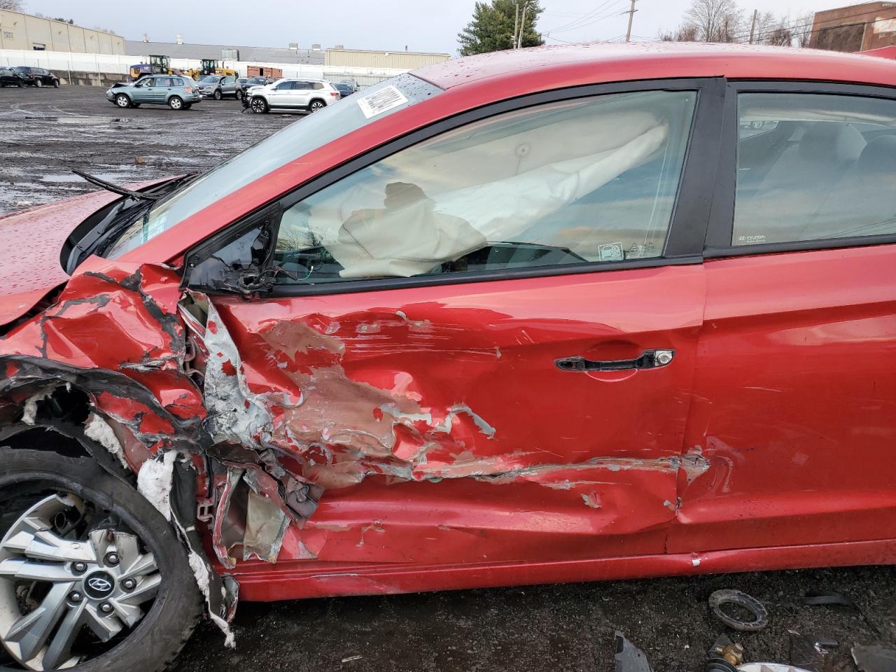 2020 Hyundai Elantra VIN 5NPD84LF2LH631874 Copart auction photo, front end / side damage thumbnail 7