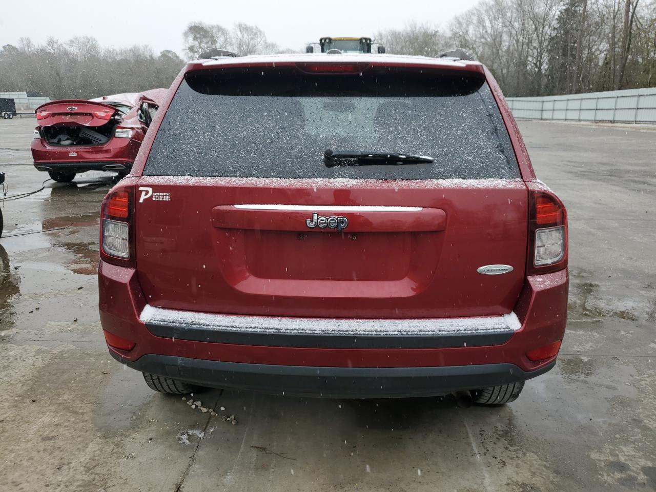 2016 Jeep Compass VIN 1C4NJCEA6GD633420 Copart auction photo, front end / minor dent/scratches damage thumbnail 6