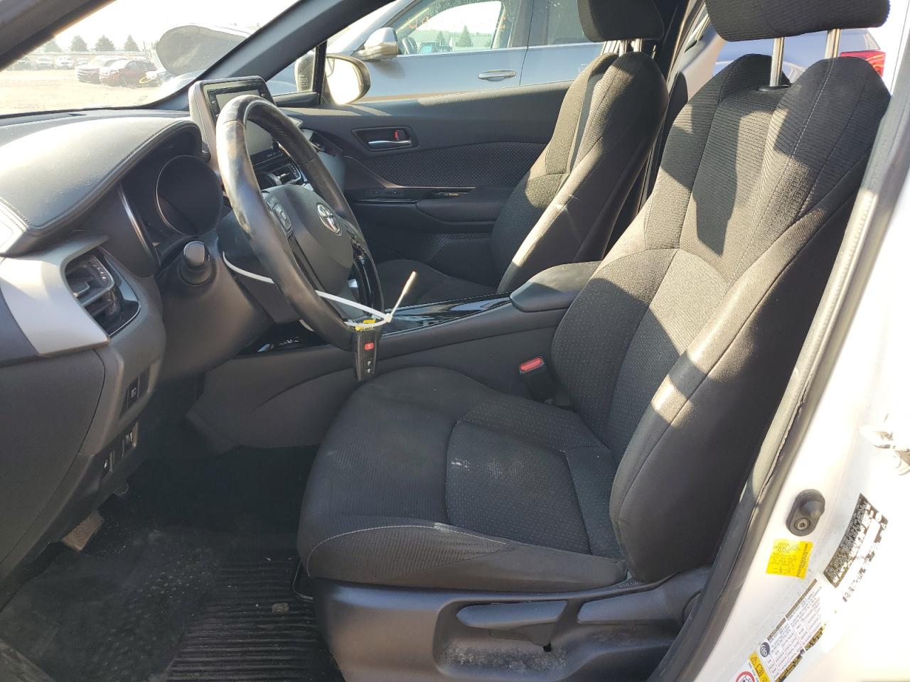 2019 Toyota C-HR VIN JTNKHMBX4K1061895 Copart auction photo, front end / minor dent/scratches damage thumbnail 7