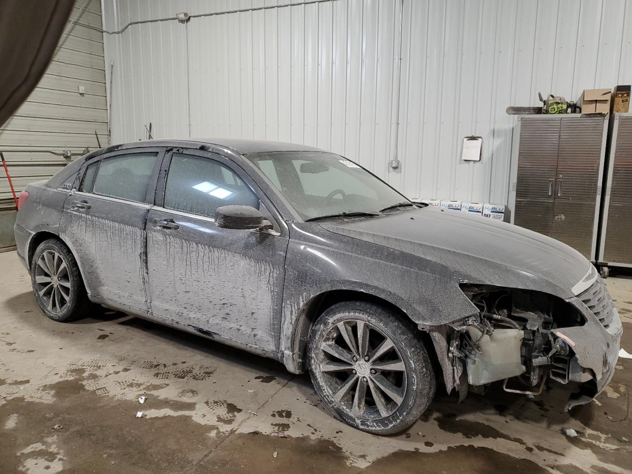 2014 Chrysler 200 VIN 1C3CCBBG2EN179201 Copart auction photo, front end damage thumbnail 4
