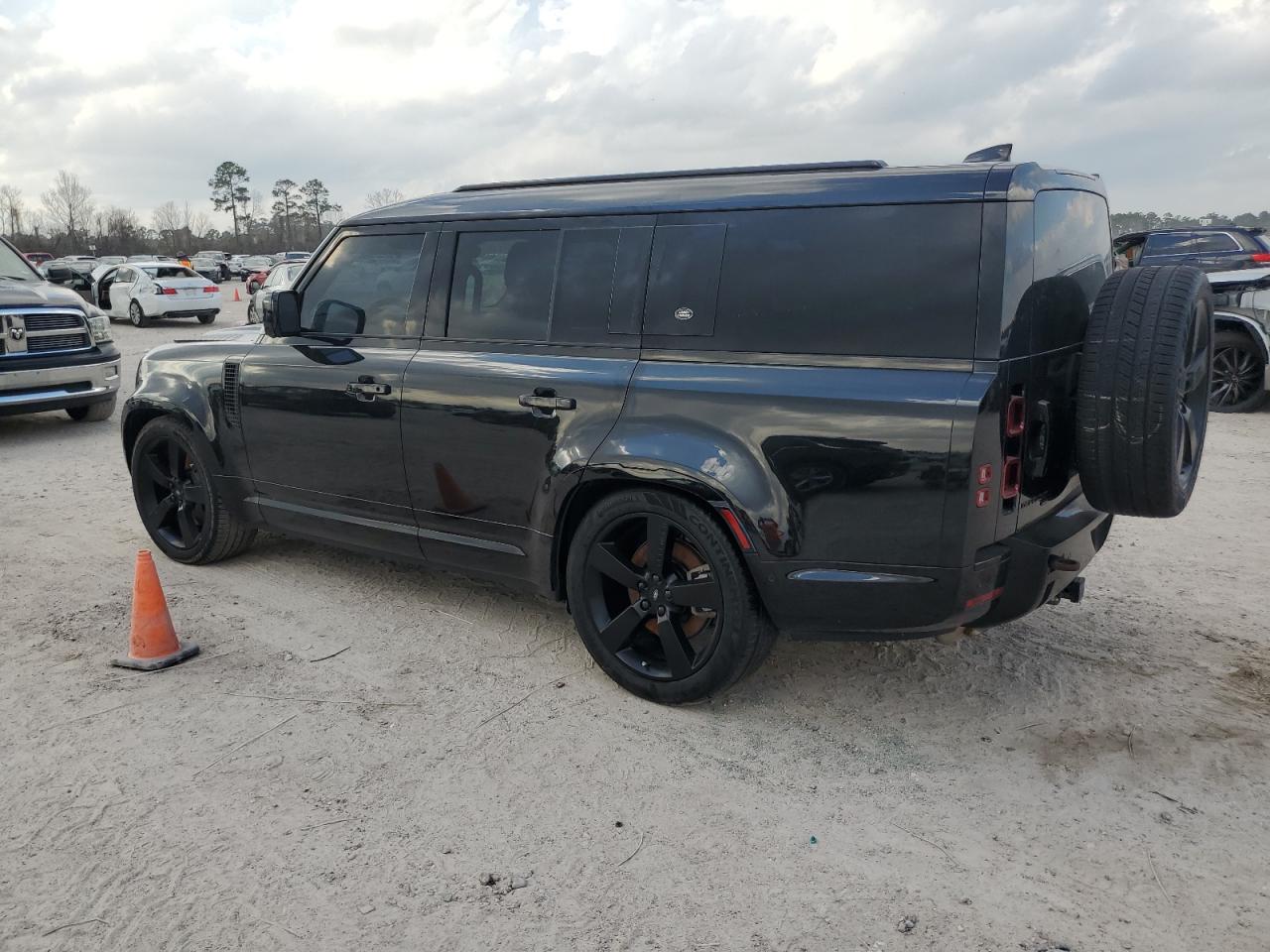 2023 Land Rover Defender VIN SALE2FEU9P2226186 Copart auction photo, water/flood damage thumbnail 2