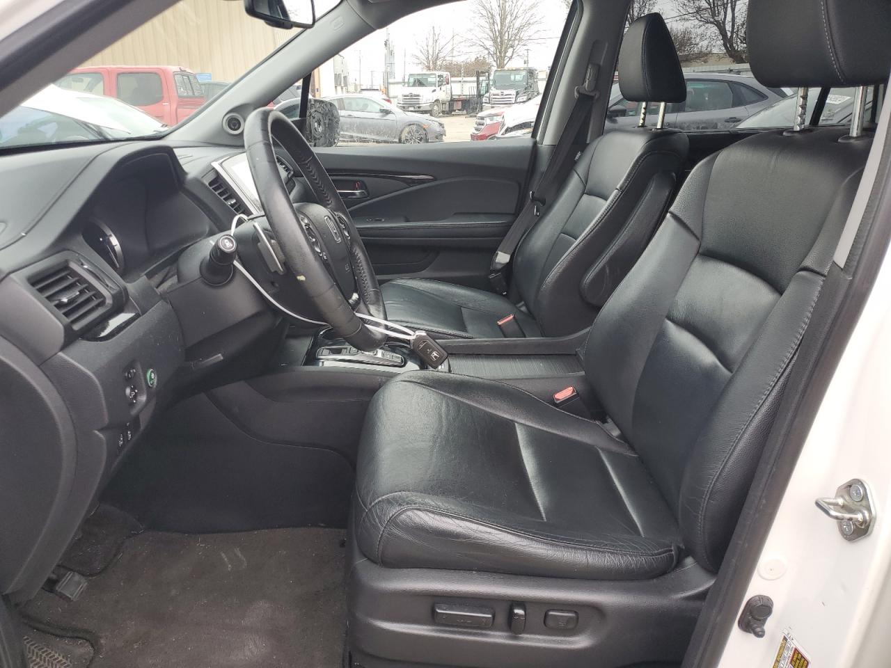2017 Honda Pilot VIN 5FNYF5H90HB004046 Copart auction photo, all over damage thumbnail 7