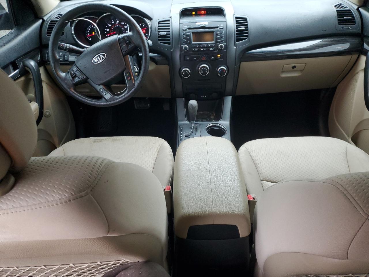 2012 KIA Sorento VIN 5XYKTDA61CG282643 Copart auction photo, undercarriage damage thumbnail 8
