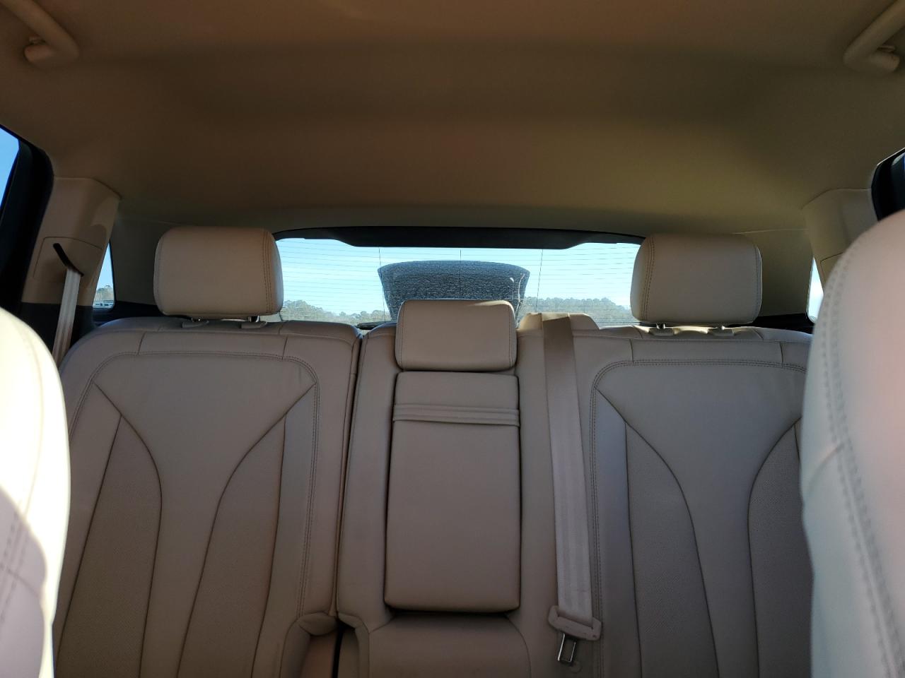 2017 Lincoln MKX VIN 2LMPJ6KRXHBL31141 Copart auction photo, rear end damage thumbnail 10
