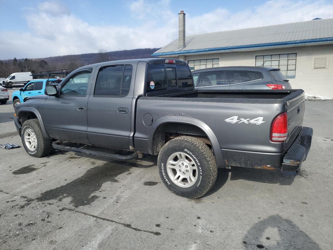 2004 Dodge Dakota VIN 1D7HG38K94S504357 Copart auction photo, front end damage thumbnail 2