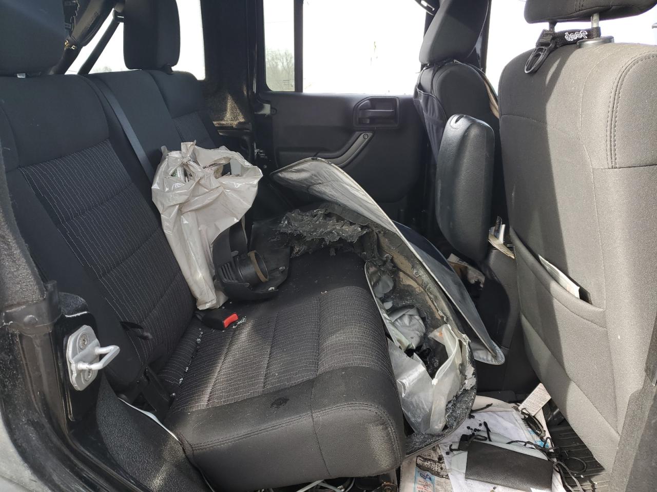 2011 Jeep Wrangler VIN 1J4BA3H19BL600502 Copart auction photo, burn damage thumbnail 11