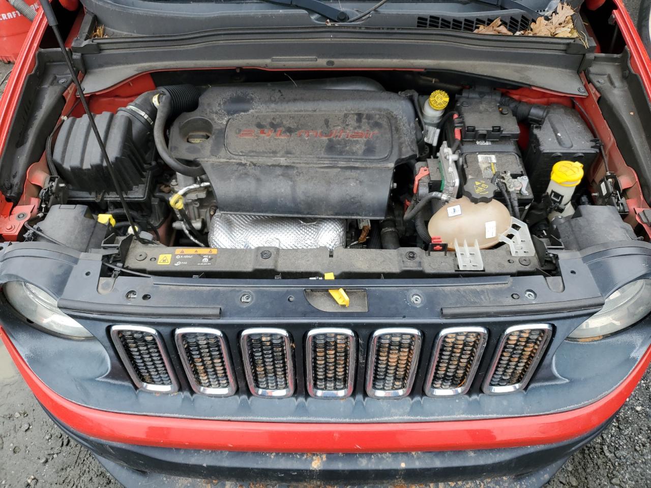 2016 Jeep Renegade VIN ZACCJBAT5GPC78721 Copart auction photo, front end / top/roof damage thumbnail 11