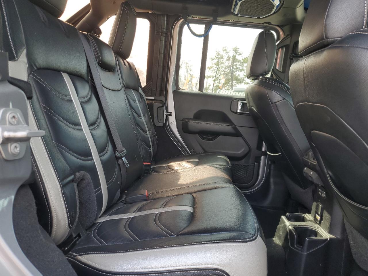 2018 Jeep Wrangler VIN 1C4HJXEG4JW285606 Copart auction photo, front end / undercarriage damage thumbnail 10