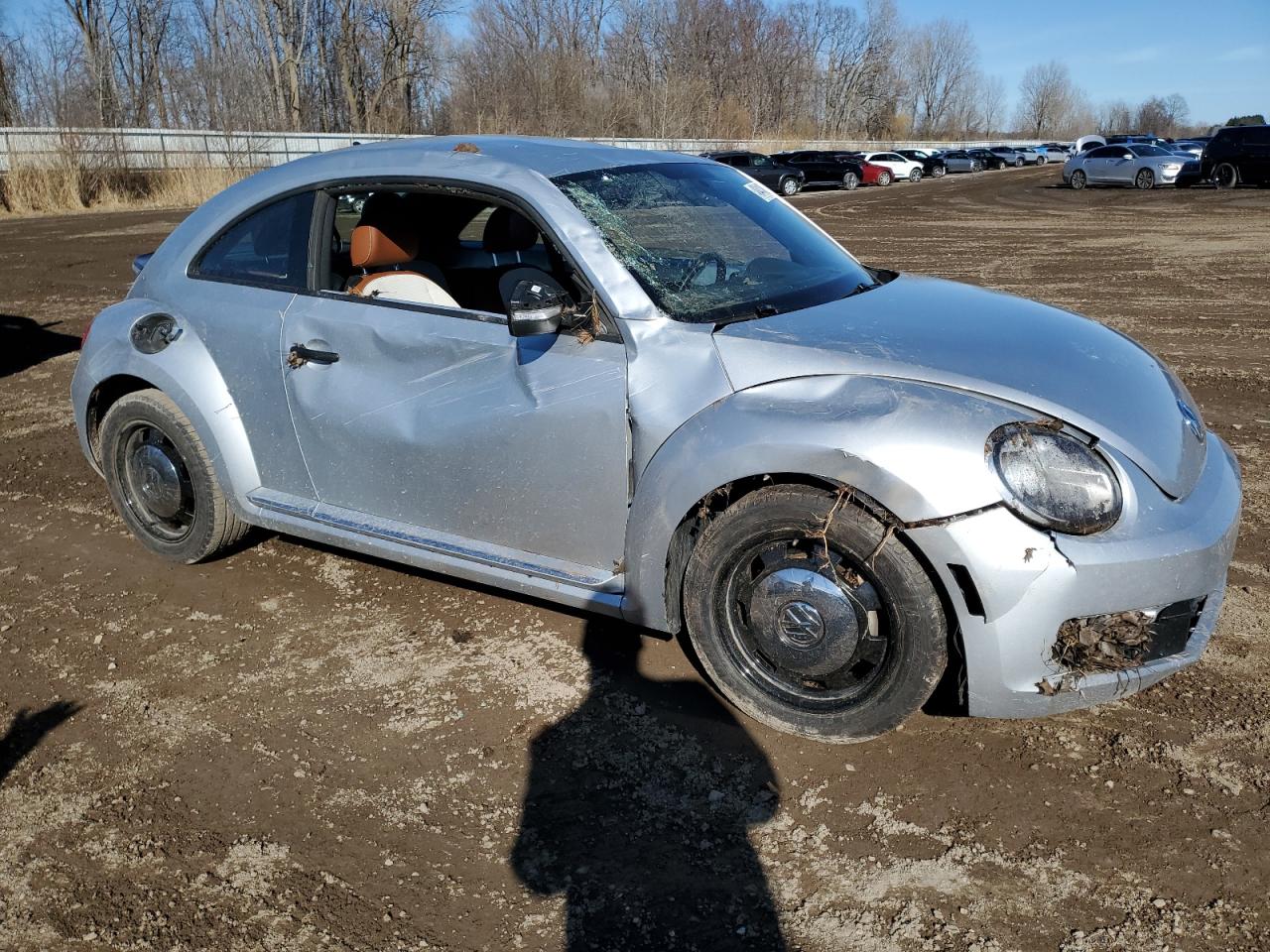 2015 Volkswagen Beetle VIN 3VWF17AT0FM600559 Copart auction photo, rollover / undercarriage damage thumbnail 4