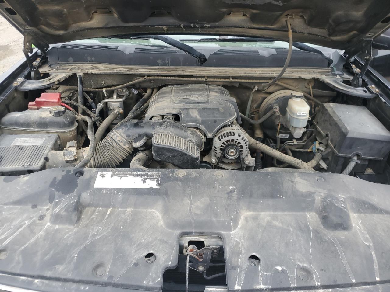 2011 Chevrolet Silverado VIN 1GCRKSE31BZ154781 Copart auction photo, water/flood / side damage thumbnail 12