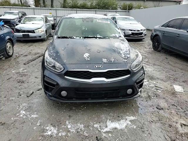 2021 KIA Forte VIN 3KPF24AD1ME371307 Copart auction photo, side / front end damage thumbnail 11