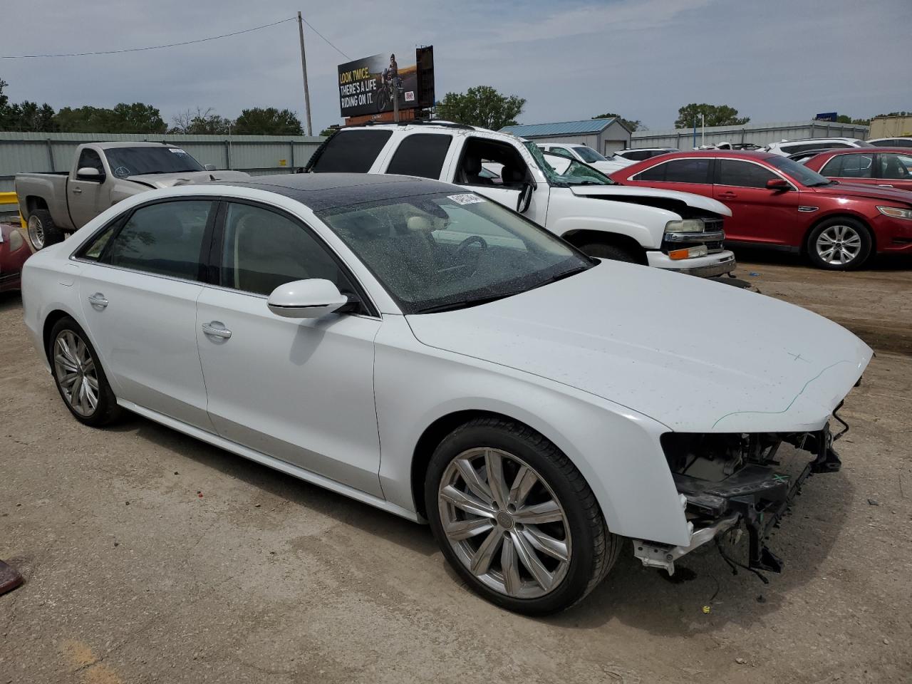 2017 Audi A8 VIN WAU44AFD1HN012613 Copart auction photo, front end / minor dent/scratches damage thumbnail 4