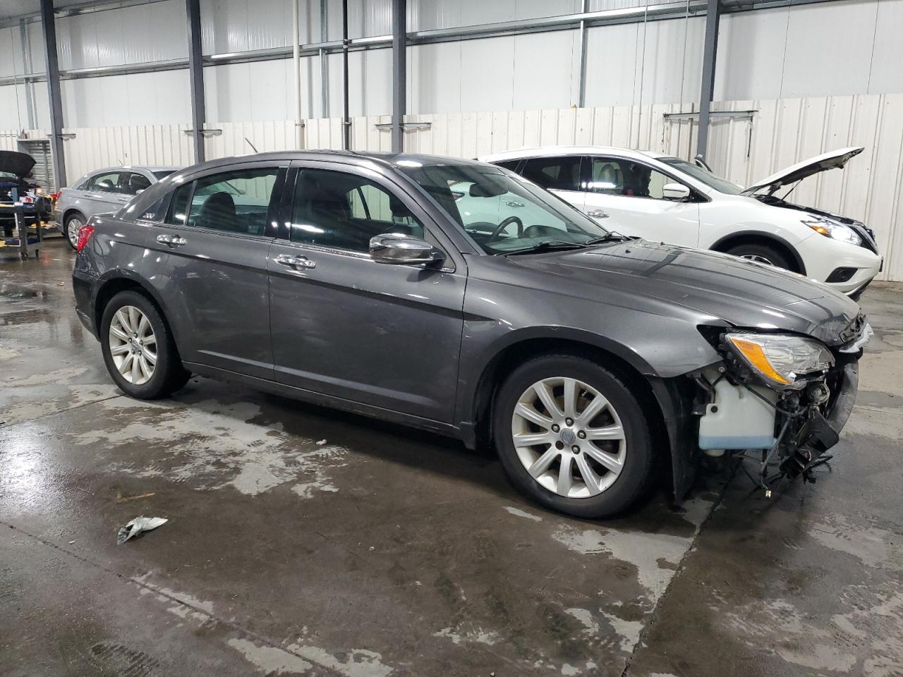 2014 Chrysler 200 VIN 1C3CCBCG2EN191847 Copart auction photo, front end damage thumbnail 4