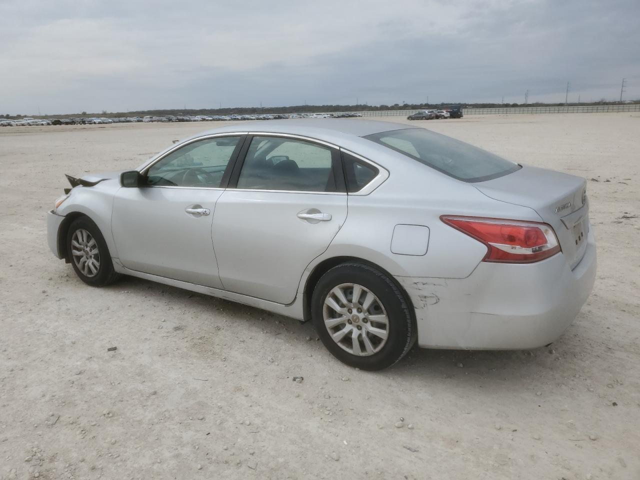 2013 Nissan Altima VIN 1N4AL3AP2DC280376 Copart auction photo, front end / minor dent/scratches damage thumbnail 2