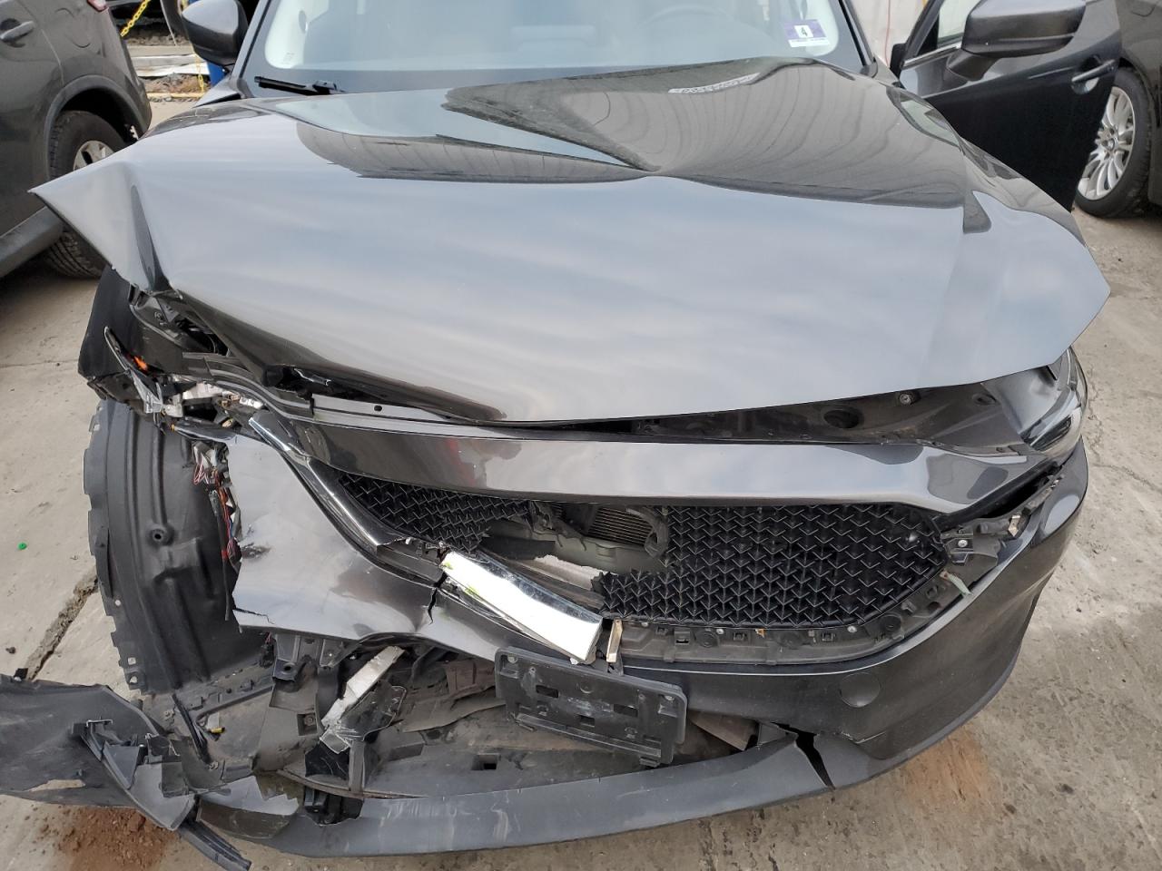 2019 Mazda CX-5 VIN JM3KFBDM1K0577324 Copart auction photo, front end damage thumbnail 12