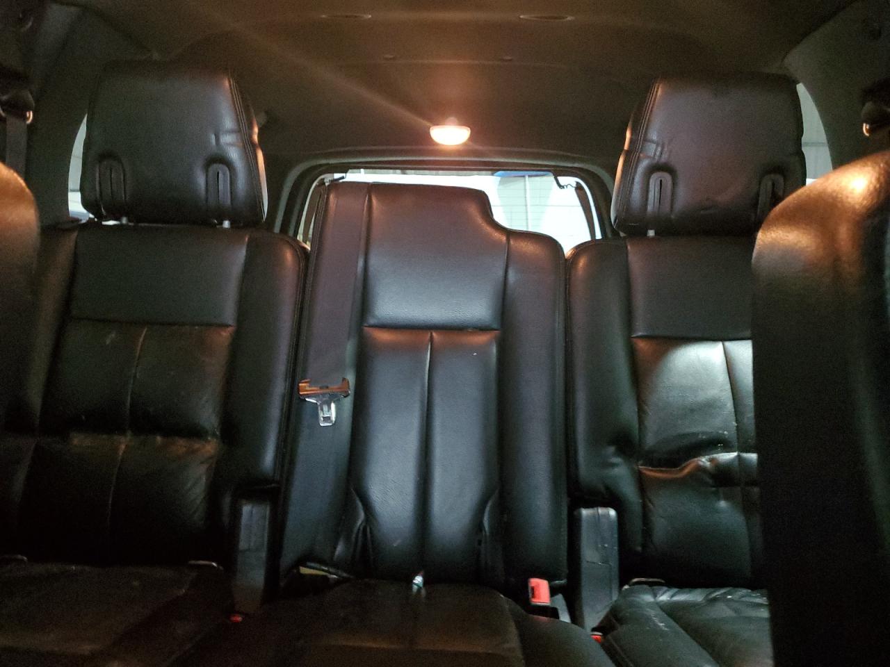 2016 Ford Expedition VIN 1FMJK1JT6GEF27840 Copart auction photo, side / minor dent/scratches damage thumbnail 10