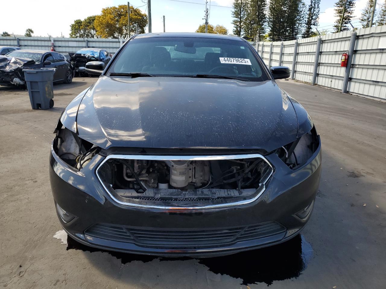 2016 Ford Taurus VIN 1FAHP2E80GG155924 Copart auction photo, front end / partial repair damage thumbnail 5