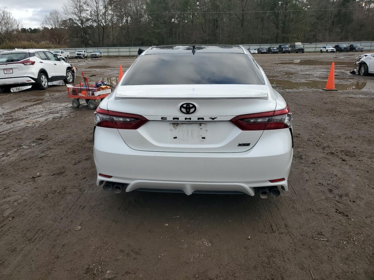 2021 Toyota Camry VIN 4T1K61AK9MU591050 Copart auction photo, side / front end damage thumbnail 6