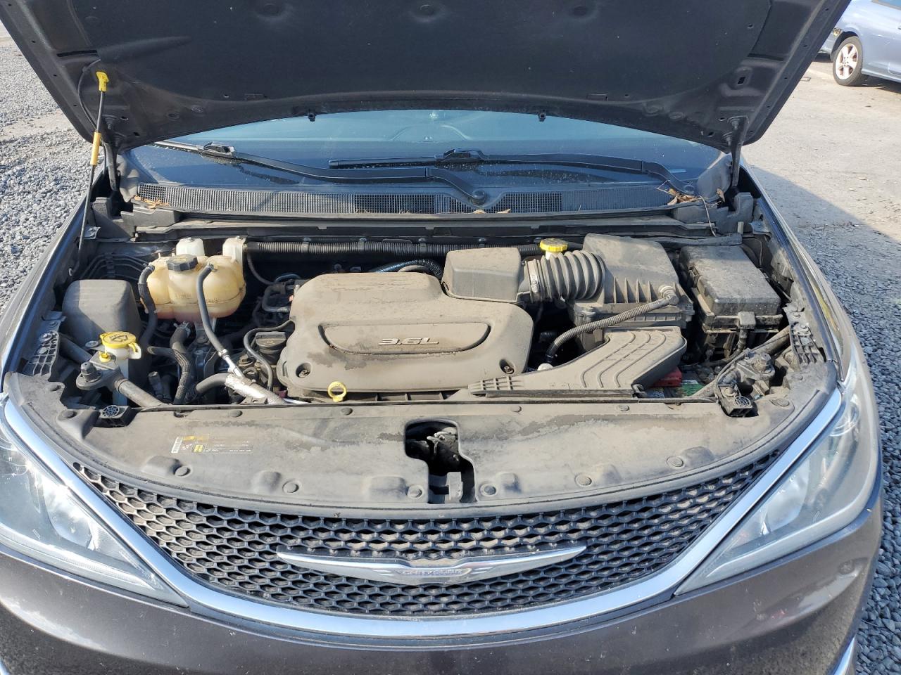2017 Chrysler Pacifica VIN 2C4RC1BG3HR692044 Copart auction photo, rear end / side damage thumbnail 12