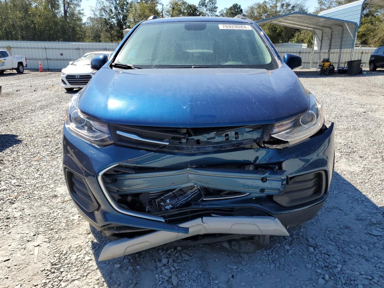 2019 Chevrolet Trax VIN 3GNCJLSB2KL281824 Copart auction photo, front end / minor dent/scratches damage thumbnail 5