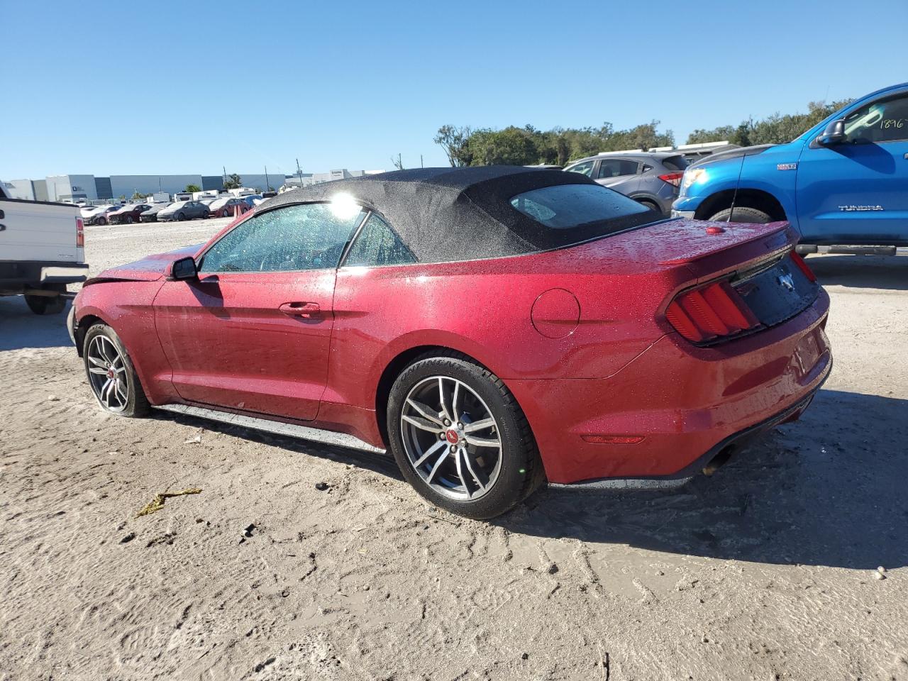 2016 Ford Mustang VIN 1FATP8UH3G5290275 Copart auction photo, front end damage thumbnail 2