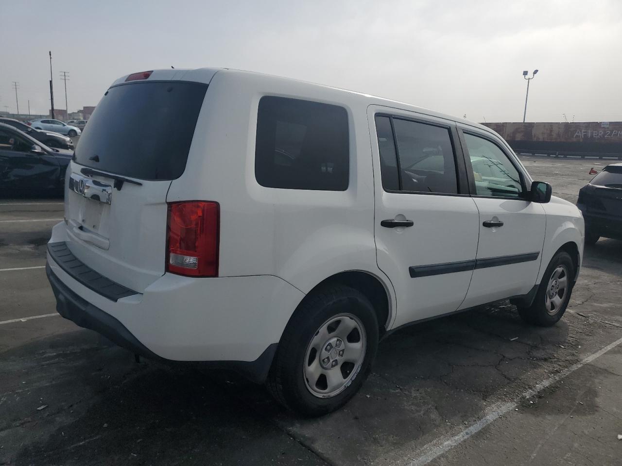 2014 Honda Pilot VIN 5FNYF3H25EB007253 Copart auction photo, all over damage thumbnail 3