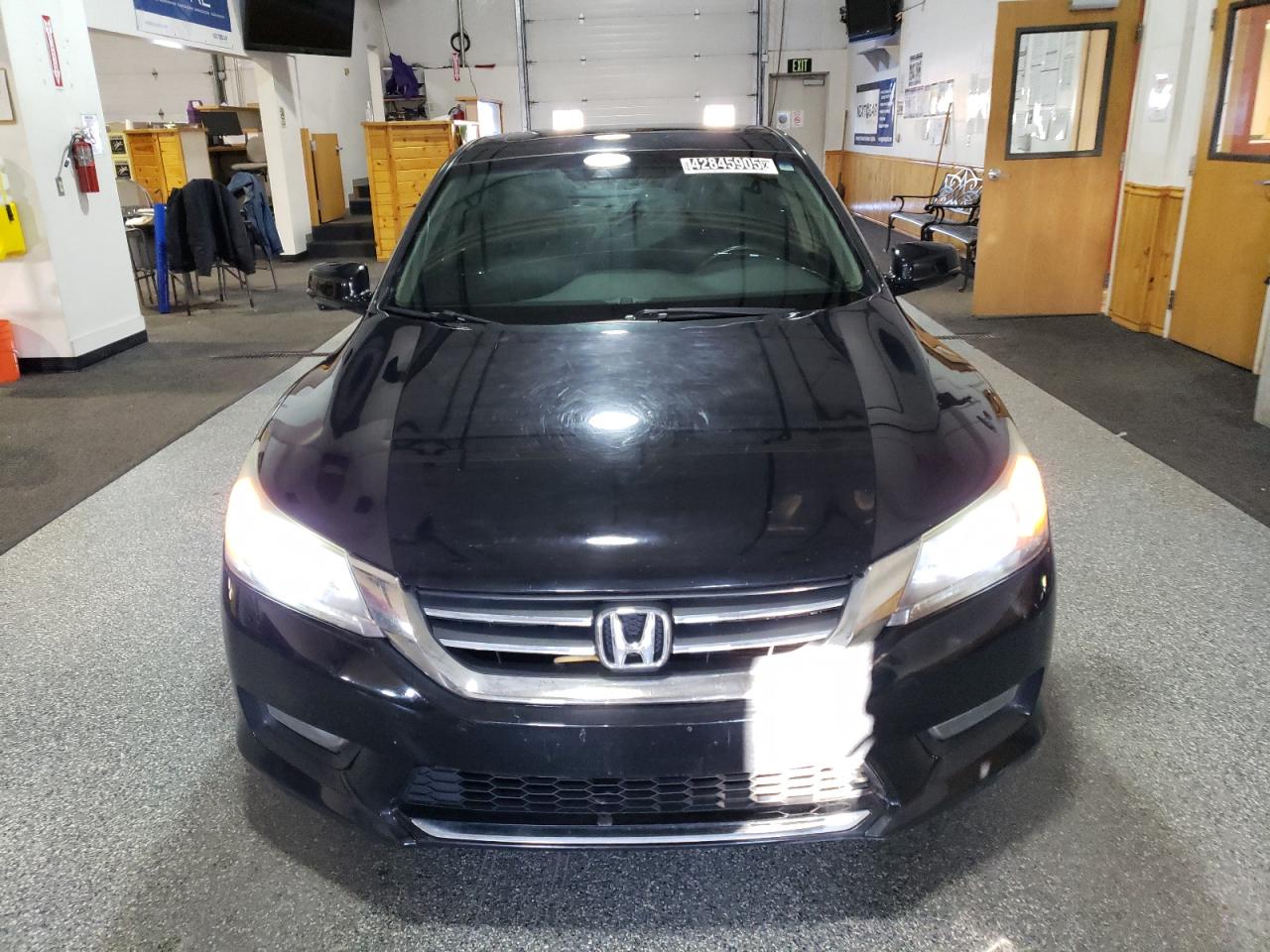 2013 Honda Accord VIN 1HGCR2F89DA083117 Copart auction photo, minor dent/scratches damage thumbnail 5