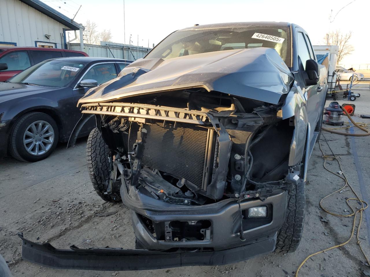 2018 Ford F-150 VIN 1FTEX1EP2JFB11340 Copart auction photo, front end / rear end damage thumbnail 5