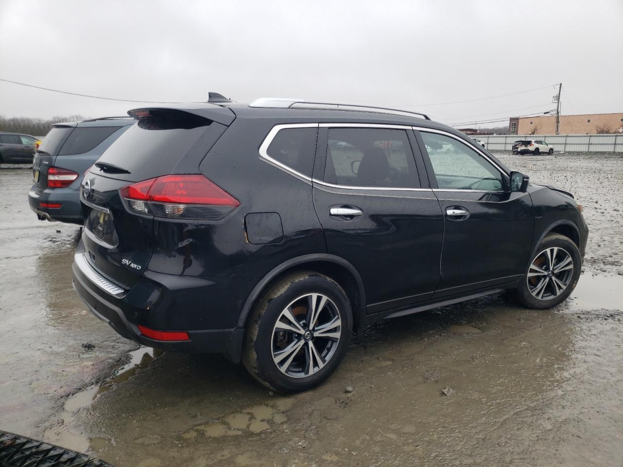 2019 Nissan Rogue VIN JN8AT2MV6KW390569 Copart auction photo, front end / side damage thumbnail 3