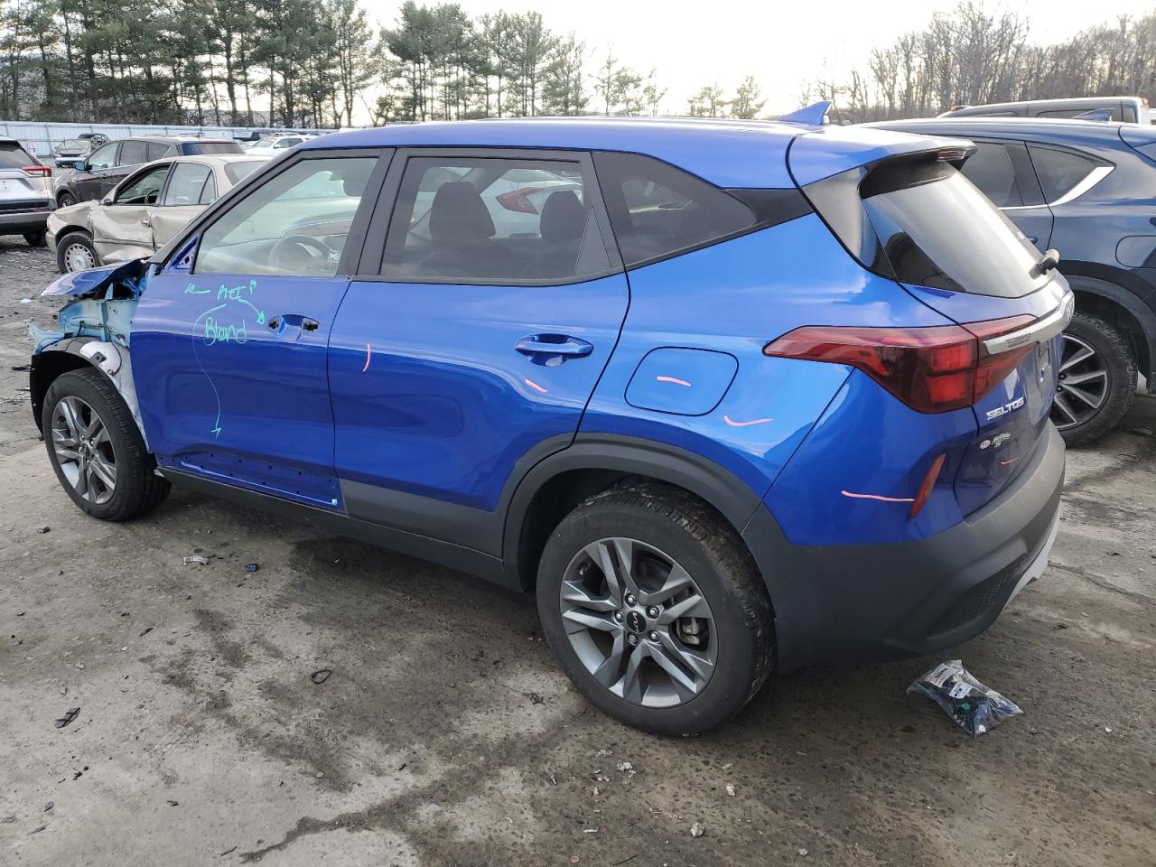 2022 KIA Seltos VIN KNDEPCAA4N7235414 Copart auction photo, front end damage thumbnail 2
