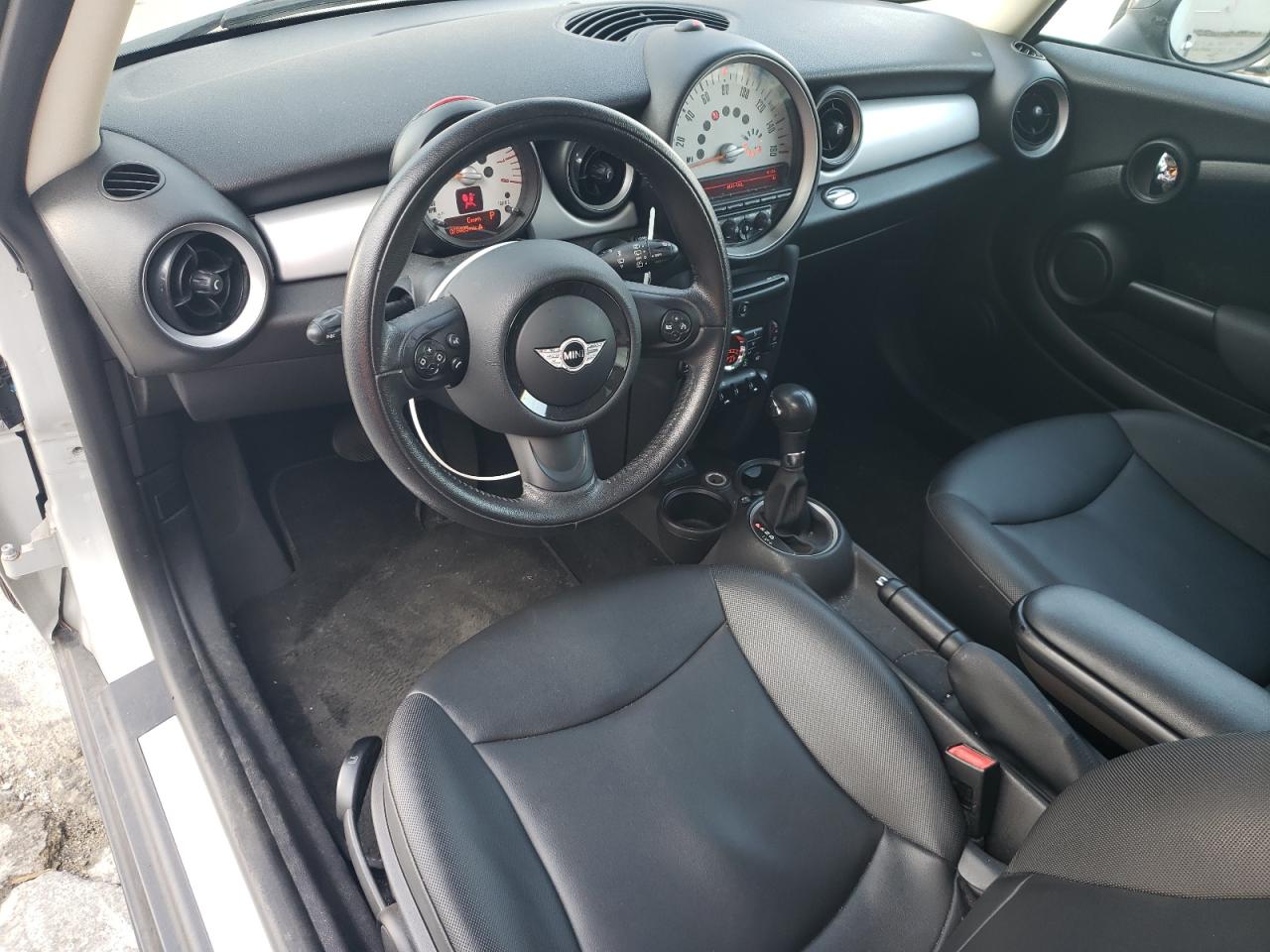 2013 MINI Cooper VIN WMWSU3C50DT688654 Copart auction photo, side / front end damage thumbnail 8