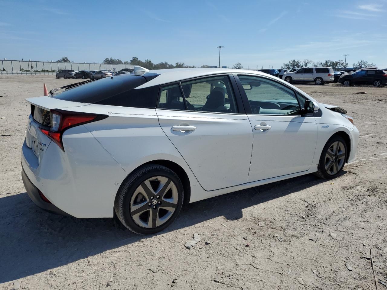 2019 Toyota Prius VIN JTDKARFU2K3093092 Copart auction photo, front end damage thumbnail 3