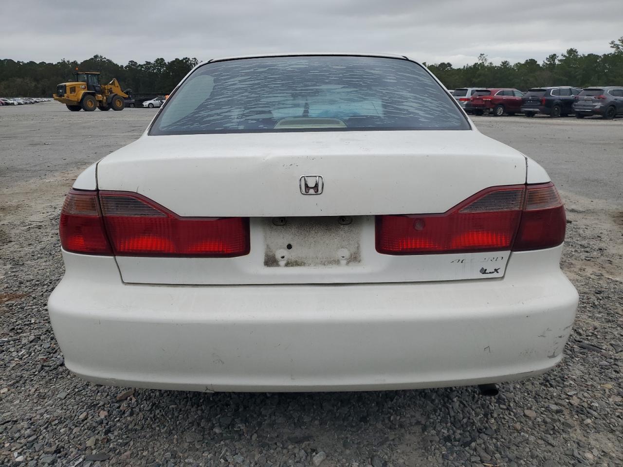 2000 Honda Accord VIN 1HGCG5647YA018292 Copart auction photo, front end damage thumbnail 6
