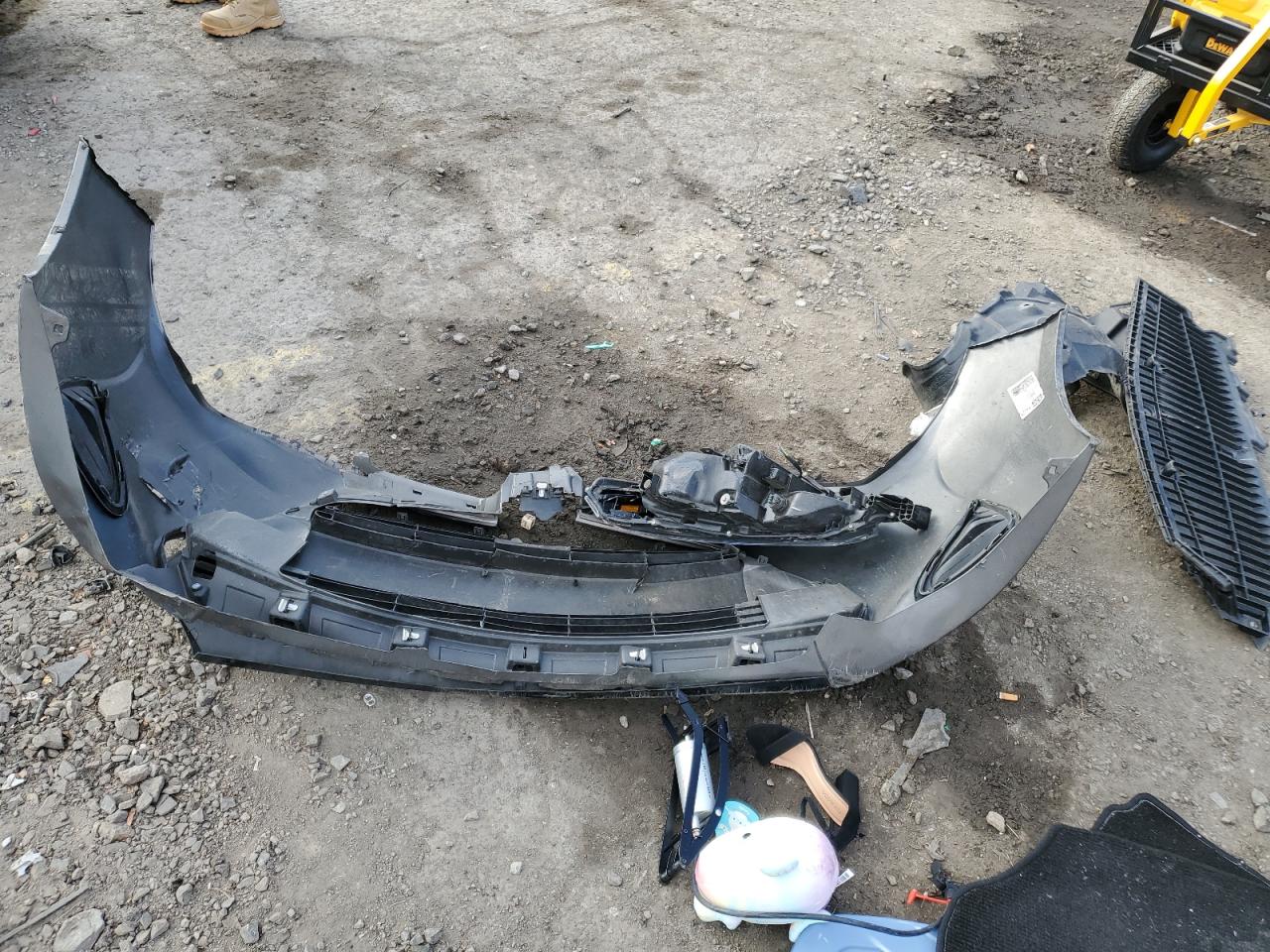 2017 Toyota Corolla VIN 2T1BURHEXHC952443 Copart auction photo, front end damage thumbnail 14