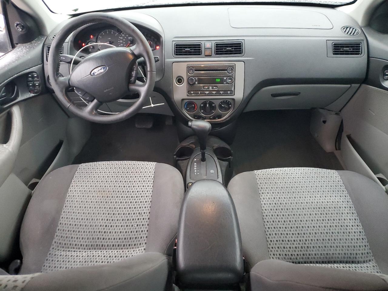 2007 Ford Focus VIN 1FAHP34N77W198546 Copart auction photo, rear end damage thumbnail 8