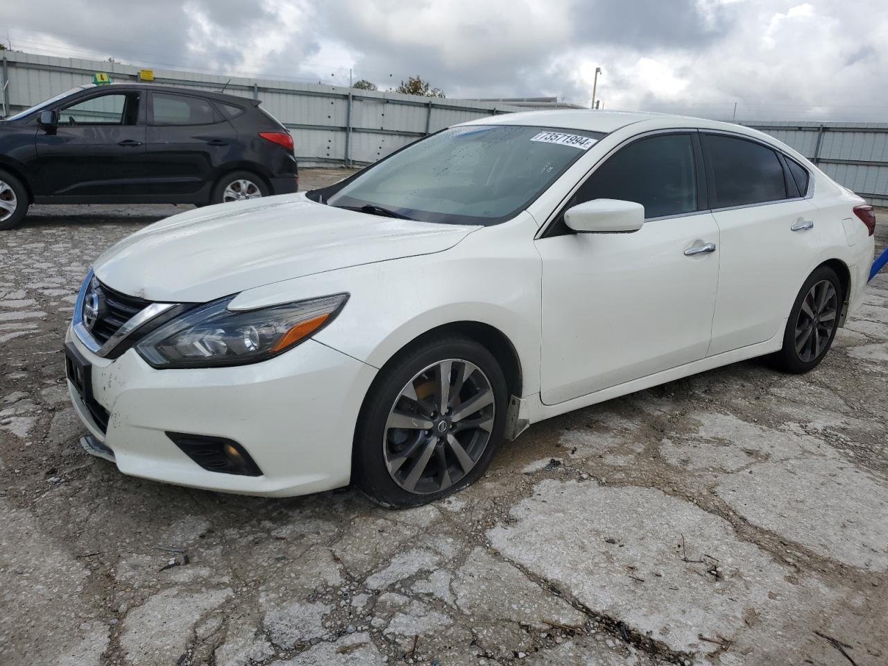 2017 Nissan Altima VIN 1N4AL3AP2HC268735