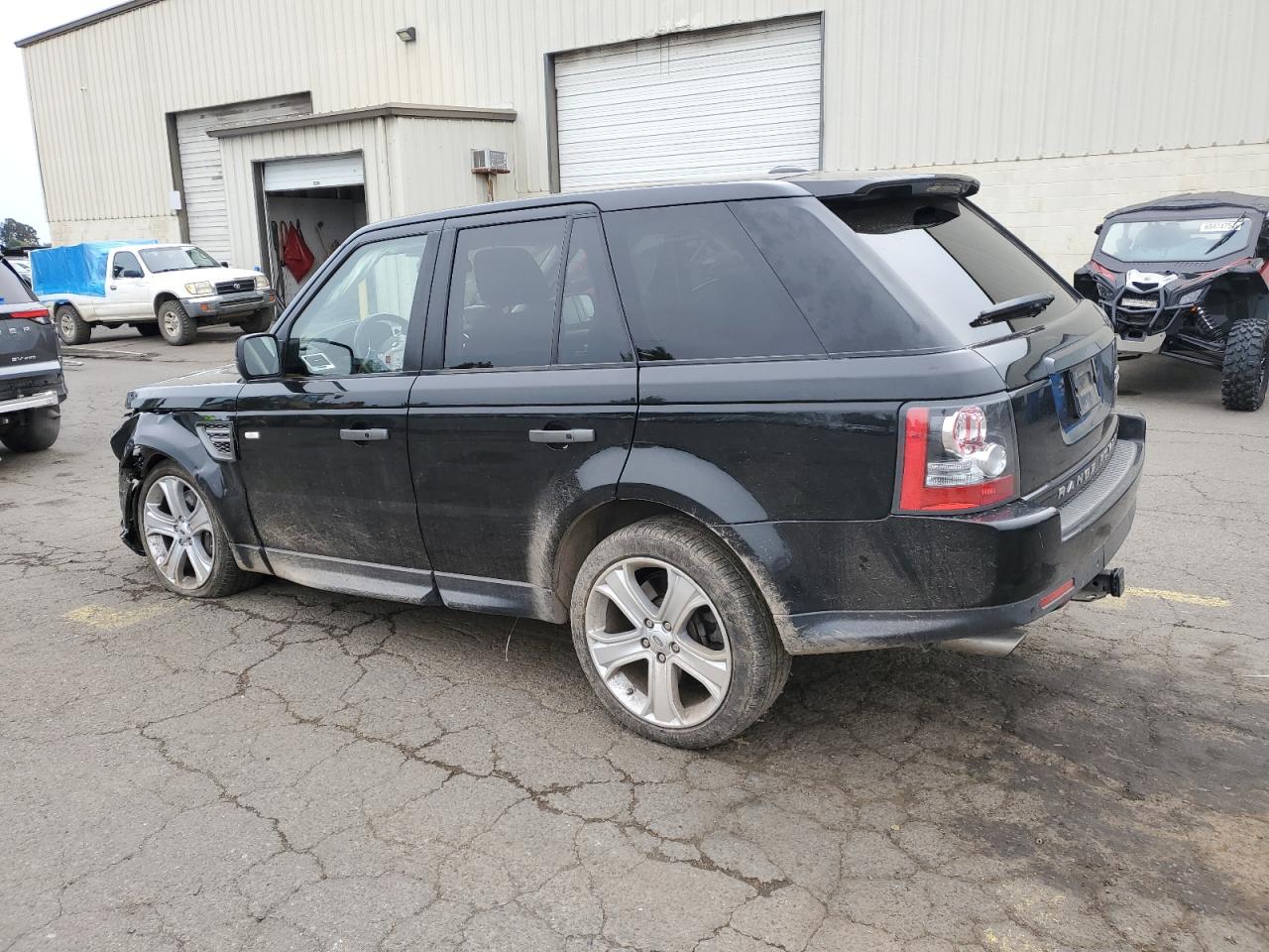 2011 Land Rover Range Rover VIN SALSH2E41BA278050 Copart auction photo, front end damage thumbnail 2