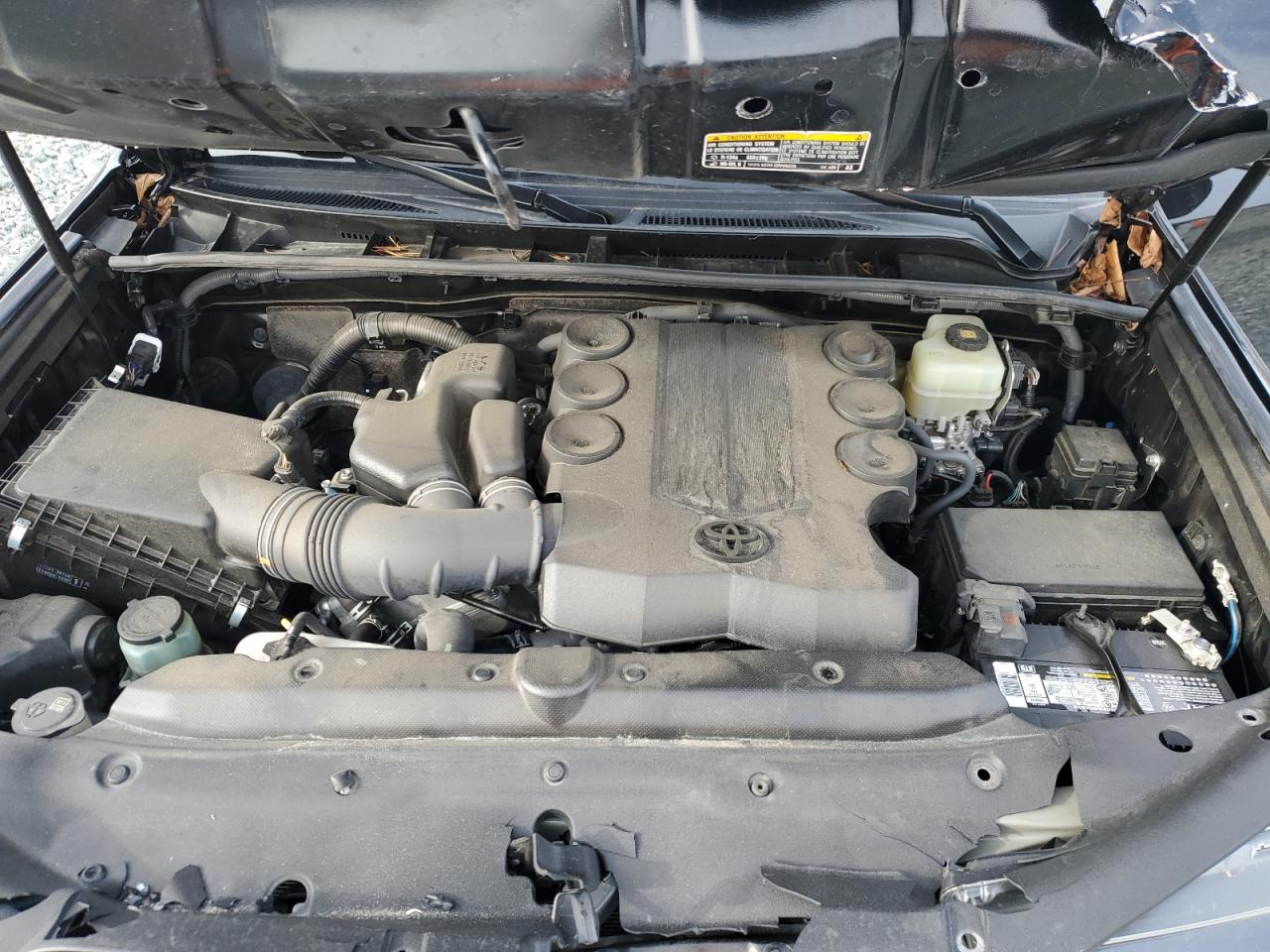 2020 Toyota 4Runner VIN JTEBU5JR2L5756424 Copart auction photo, front end / minor dent/scratches damage thumbnail 12