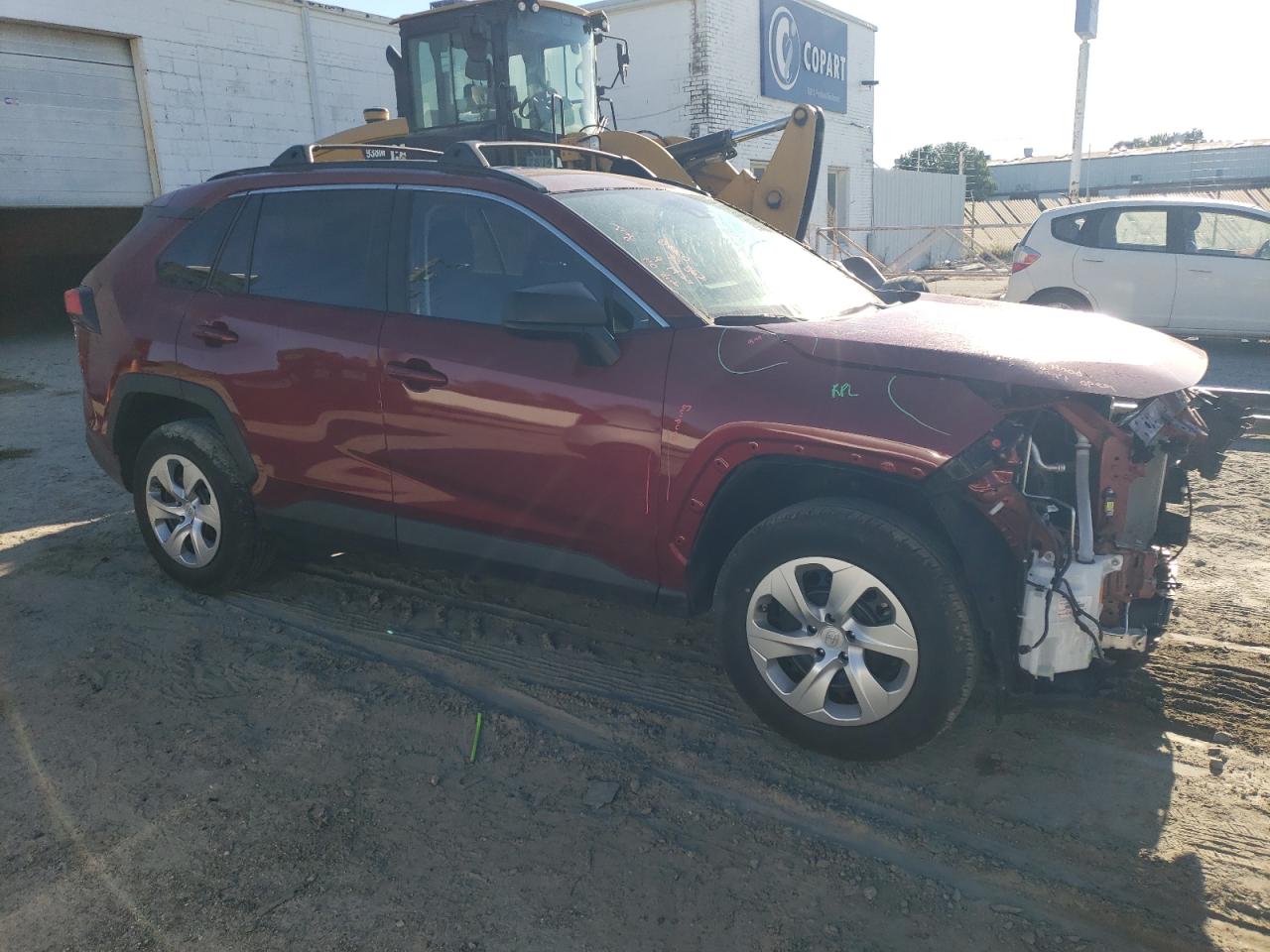 2020 Toyota RAV 4 VIN 2T3F1RFVXLW094810 Copart auction photo, front end / side damage thumbnail 4