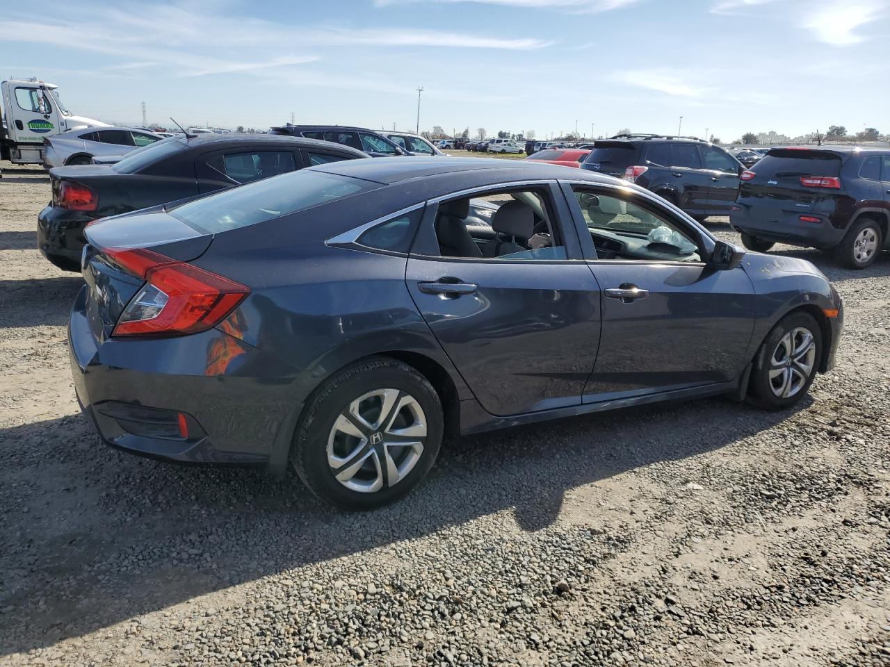 2017 Honda Civic VIN 2HGFC2F53HH571992 Copart auction photo, front end damage thumbnail 3