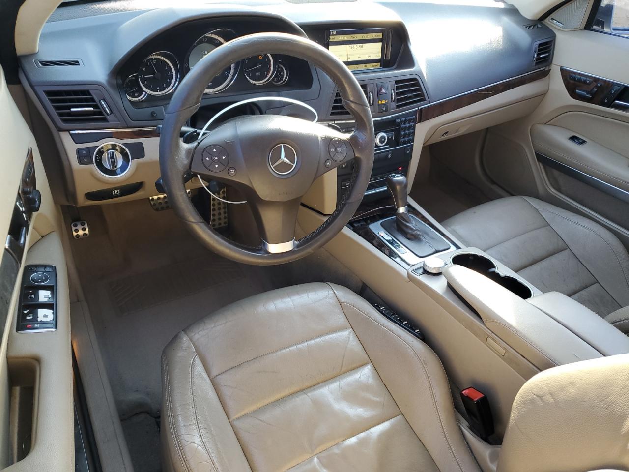 2011 Mercedes-Benz E-klasse VIN WDDKJ5GB3BF082936 Copart auction photo, front end / side damage thumbnail 8