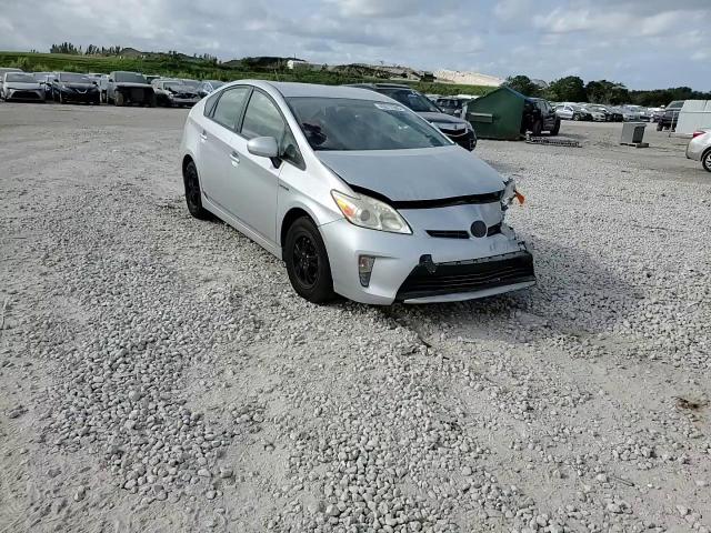 2015 Toyota Prius VIN JTDKN3DU3F0440702 Copart auction photo, front end / minor dent/scratches damage thumbnail 11