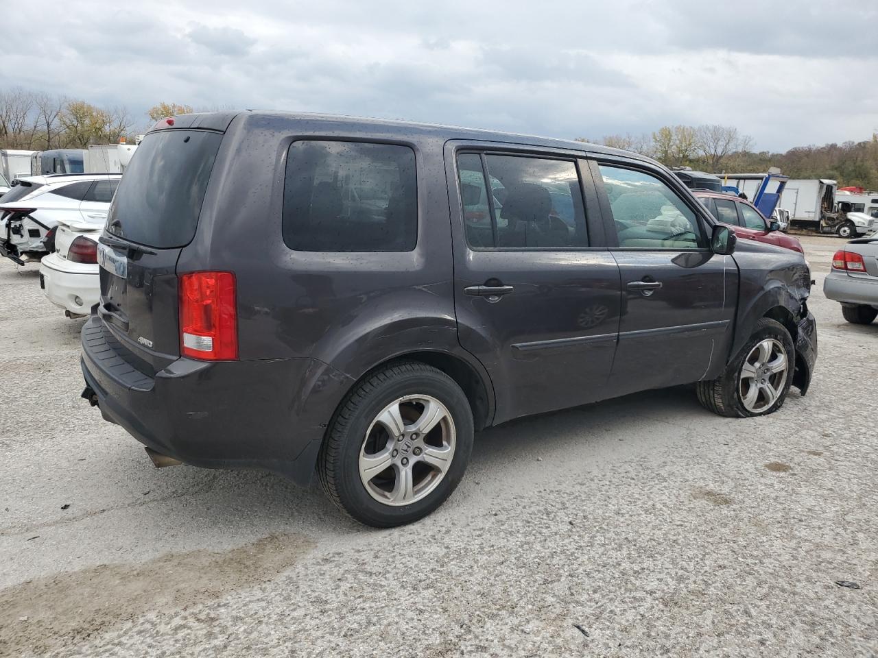 2013 Honda Pilot VIN 5FNYF4H53DB028780 Copart auction photo, mechanical / all over damage thumbnail 3