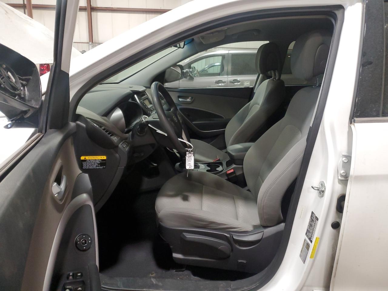 2015 Hyundai Santa Fe VIN 5XYZTDLB9FG290485 Copart auction photo, rear end damage thumbnail 7