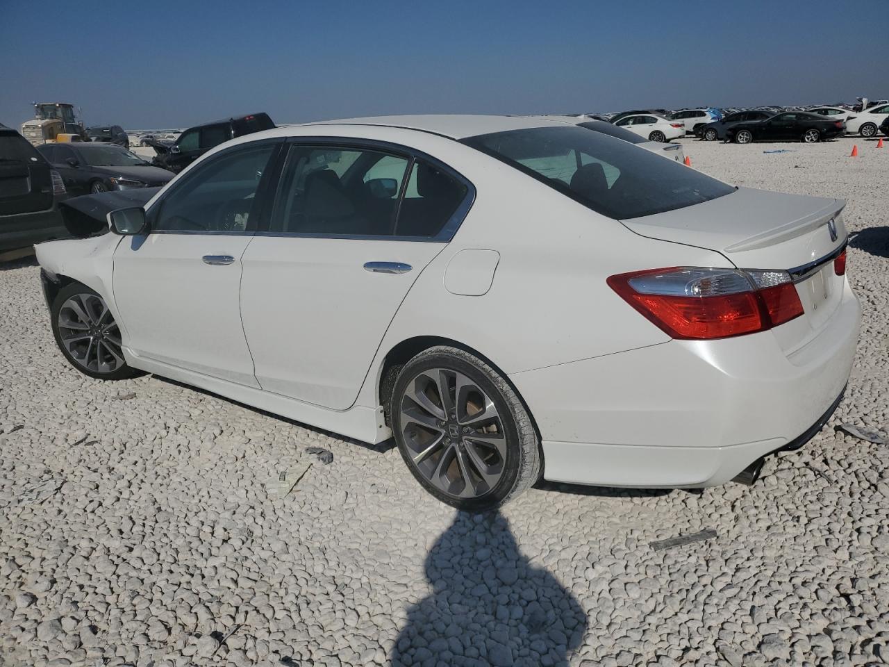 2015 Honda Accord VIN 1HGCR2F58FA275427 Copart auction photo, front end damage thumbnail 2