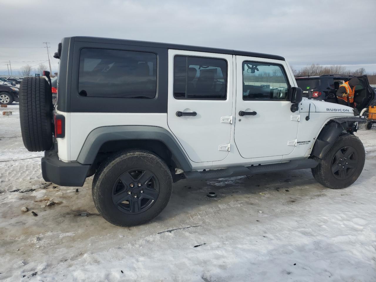 2011 Jeep Wrangler VIN 1J4HA6H1XBL592082 Copart auction photo, front end damage thumbnail 3