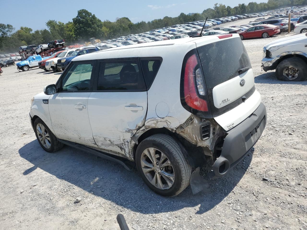 2015 KIA Soul VIN KNDJP3A51F7201305 Copart auction photo, all over / undercarriage damage thumbnail 2