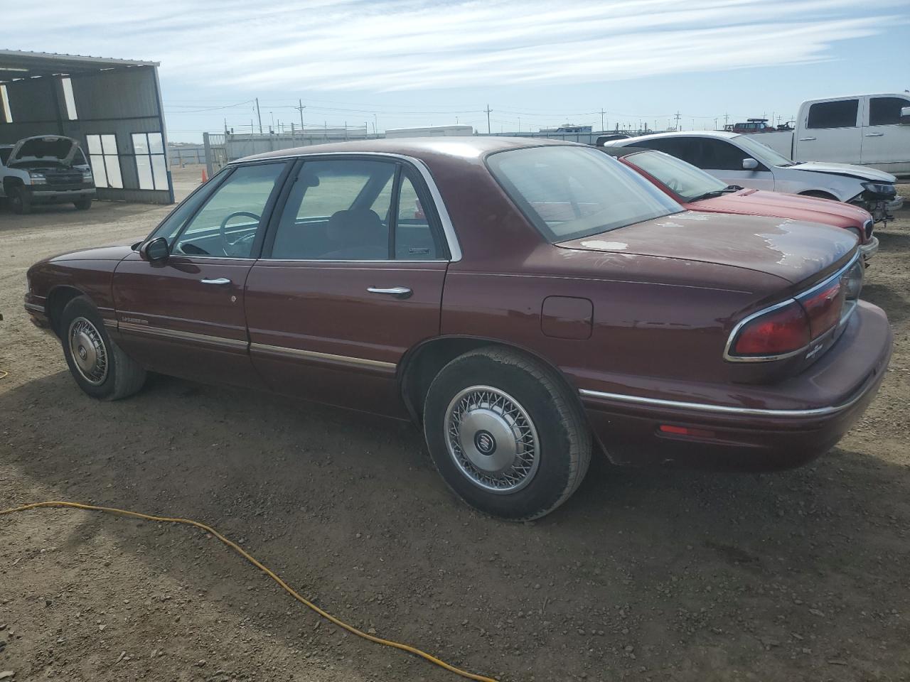 1998 Buick LeSabre VIN 1G4HR52K2WH426203 Copart auction photo, side / minor dent/scratches damage thumbnail 2