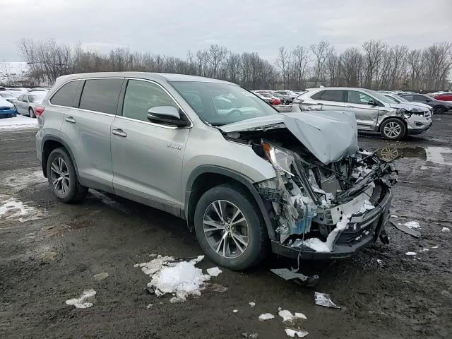 2019 Toyota Highlander VIN 5TDBGRFH4KS057680 Copart auction photo, front end damage thumbnail 11