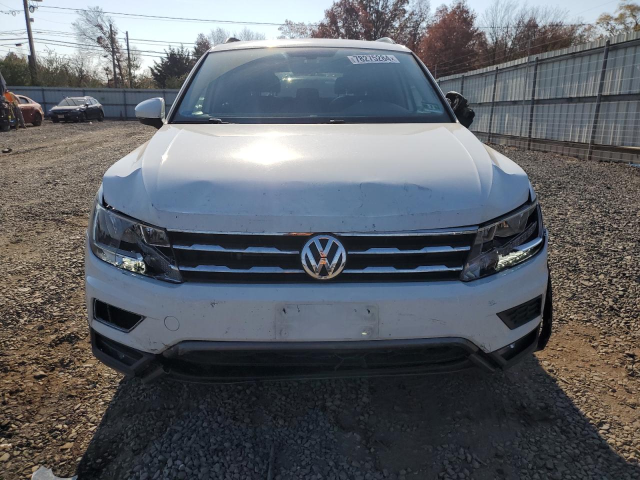 2018 Volkswagen Tiguan VIN 3VV3B7AX4JM019842 Copart auction photo, front end damage thumbnail 5